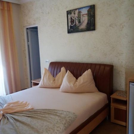 Apartmants Elisa Ulcinj Kültér fotó