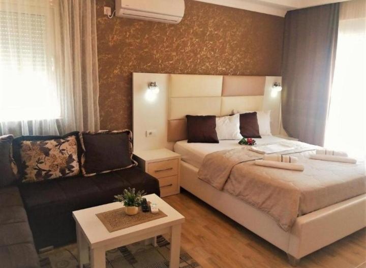 Apartmants Elisa Ulcinj Kültér fotó