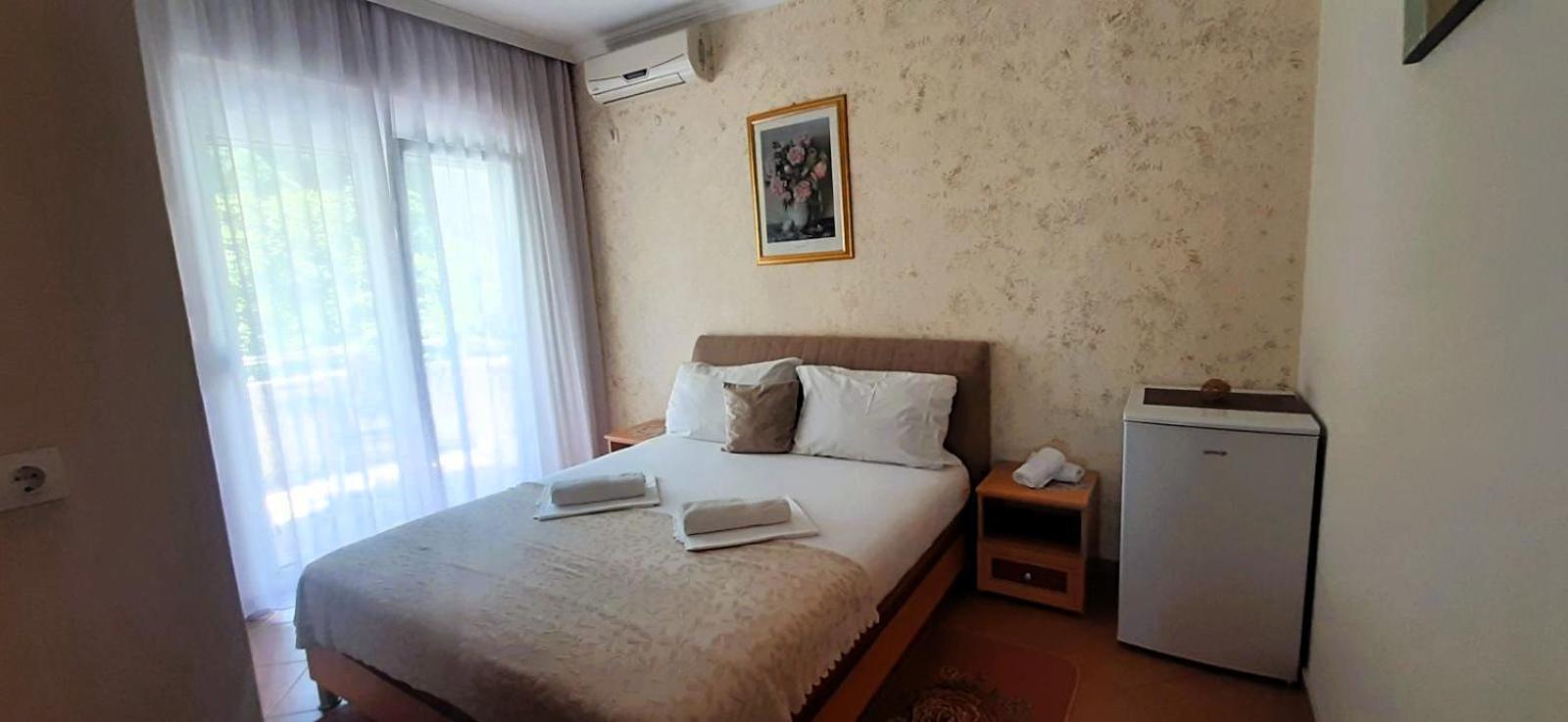 Apartmants Elisa Ulcinj Kültér fotó