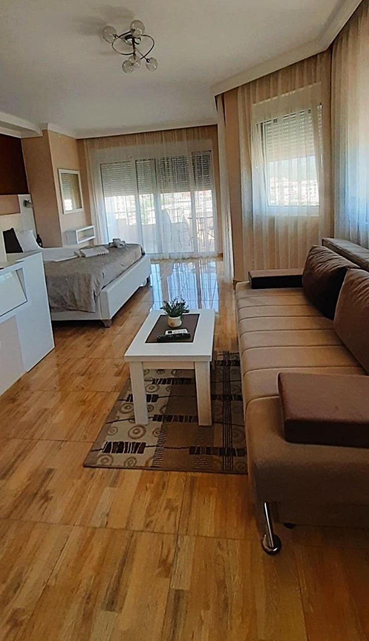 Apartmants Elisa Ulcinj Kültér fotó